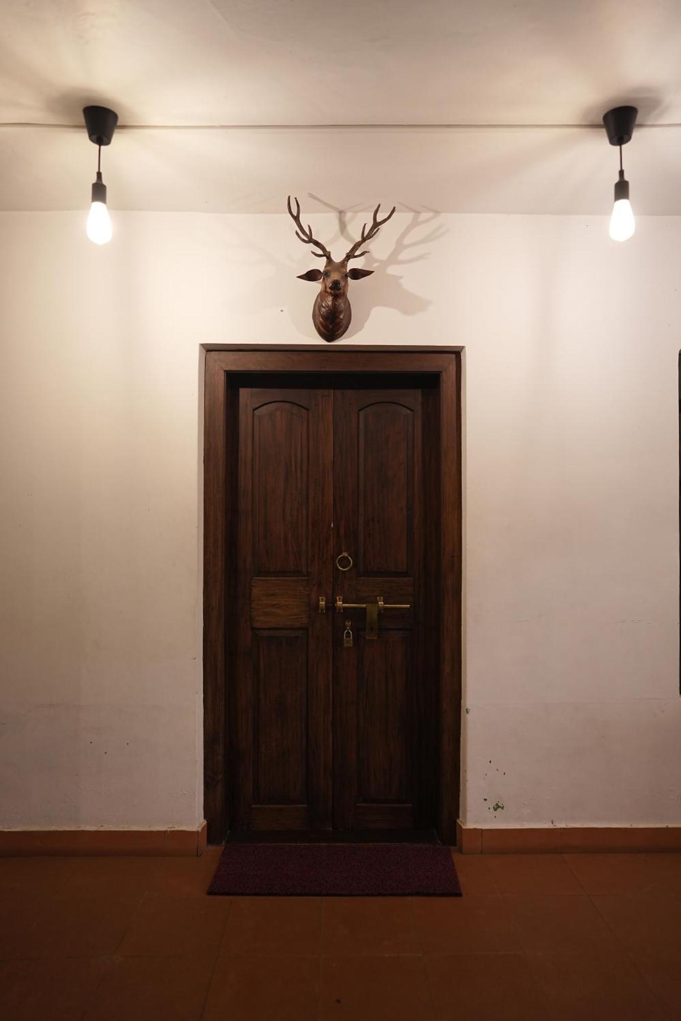 Kayyalas Courtyard Thrissur Luaran gambar